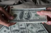 DOLAR